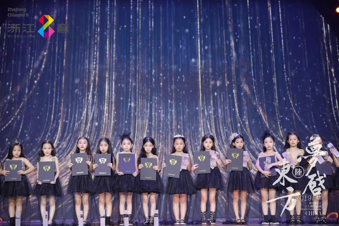 熊猫体育平台-日本女足斩获捷报，誓夺荣耀