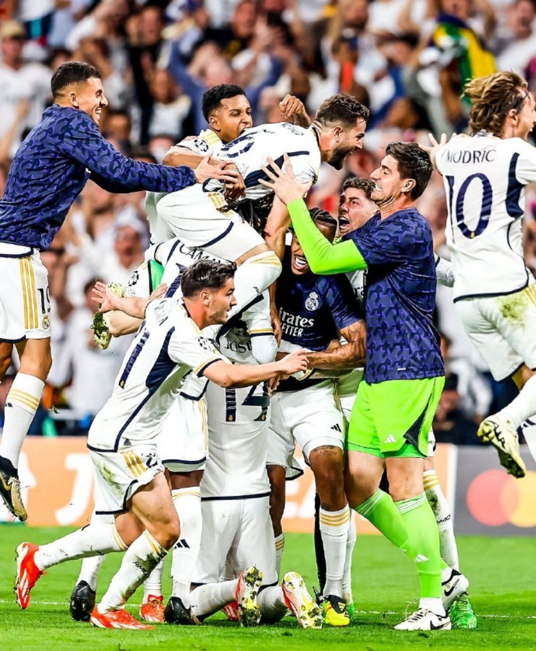 拜仁慕尼黑晋级半决赛,展现实力 拜仁慕尼黑晋级半决赛,展现实力